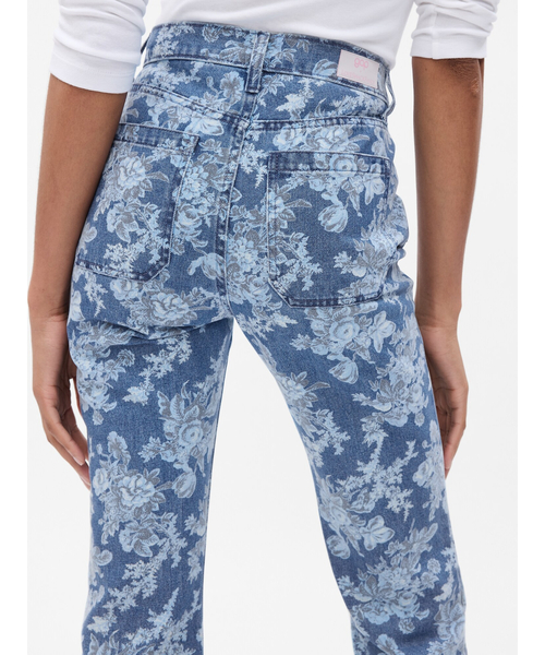 GAP（ギャップ）の「Gap × Loveshackfancy ウォッシュウェル フローラル ハイライズ ‘70Sフレアデニム（デニムパンツ・レディース・ライトインディゴブルー・26/24/23/30/25/27/29/28）」の3枚目の写真