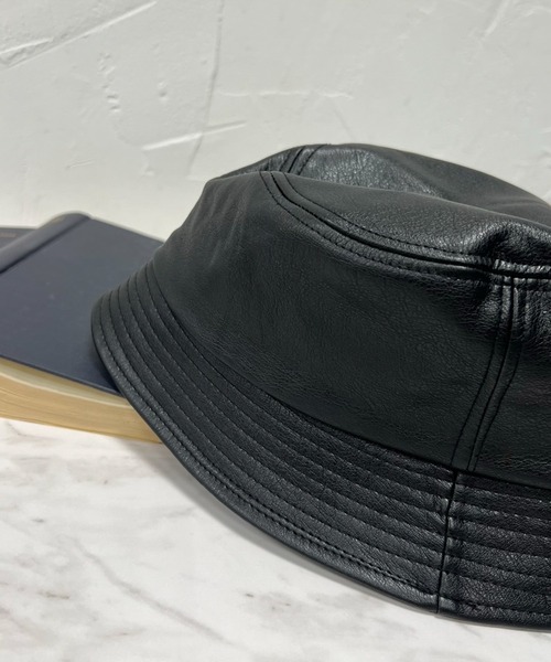 VICKY（ビッキー）の「【KOREAN ITEM】フェイクレザーバケットハット（ハット・レディース・ブラック・FREE）」の4枚目の写真
