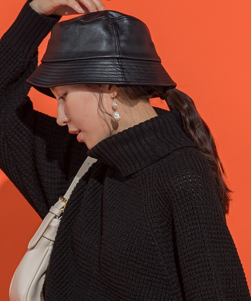 VICKY（ビッキー）の「【KOREAN ITEM】フェイクレザーバケットハット（ハット・レディース・ブラック・FREE）」の8枚目の写真