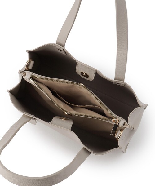 SHOO・LA・RUE（シューラルー）の「◆【セレモニー】センターポケットトートバッグ（トートバッグ・レディース・グレー/アイボリー/ブラック・00）」の11枚目の写真