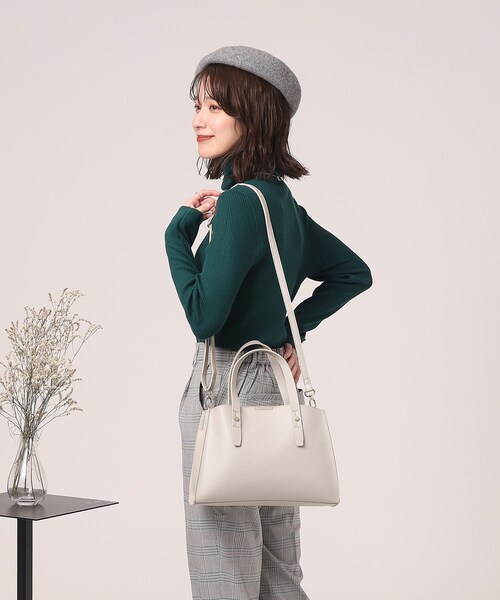 SHOO・LA・RUE（シューラルー）の「◆【セレモニー】センターポケットトートバッグ（トートバッグ・レディース・グレー/アイボリー/ブラック・00）」の17枚目の写真