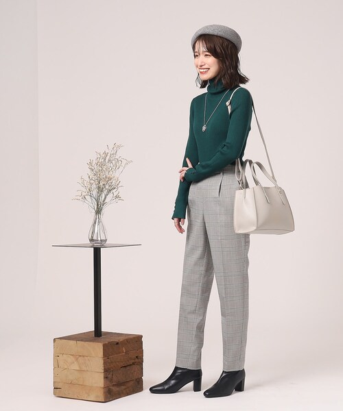 SHOO・LA・RUE（シューラルー）の「◆【セレモニー】センターポケットトートバッグ（トートバッグ・レディース・グレー/アイボリー/ブラック・00）」の18枚目の写真