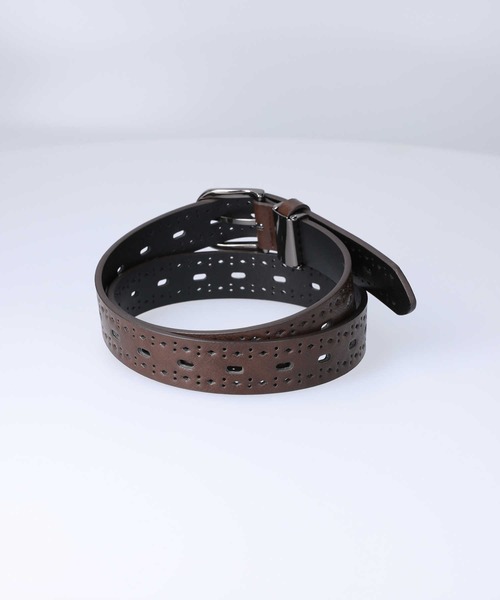 Right-on(ライトオン)の「30タテパンチングベルト(ベルト・レディース・ブラウン/ブラック・フリー)」の7枚目の写真