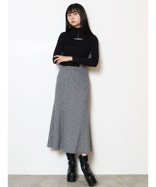 MURUA(ムルーア)の「フロントボタンタイトニット(ニット/セーター・レディース・ブラック/ベージュ/ピンク・FREE)」の16枚目の写真