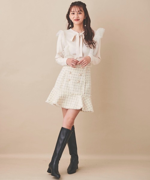 CHANEL ツイード フリンジ付き ミルキーミニスカート 31 Sons de mode（トランテアン ソン ドゥ モード）の「裾フレア