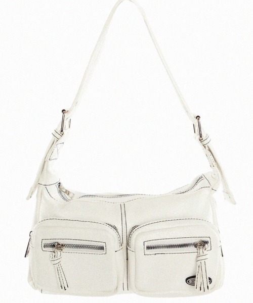 Basic Pleasure Mode(ベーシックプレジャーモード)の「ストリートファッション Y2Kファッション Basic Pleasure Mode ベーシックプレジャーモード WHITE RUSSIAN SHOULDER BAG バッグ ショルダーバッグ エアポッズポケット エアポッズ ポーチ フェイクレザー 肩掛けバッグ ファッション小物(ショルダーバッグ・レディース・ホワイト・ONE SIZE)」の4枚目の写真