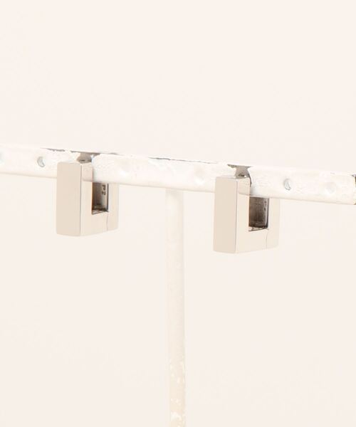 TOM WOOD（トムウッド）の「【TOMWOOD】Square Hoops Small
