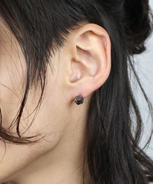 セール】メンズライクピアス / チタンポスト(金属アレルギー対応