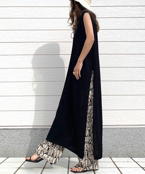 Q(キュー)の「透かし柄ニットワンピース(ワンピース・レディース・ブラック/アイボリー/グレー・MEDIUM)」の18枚目の写真