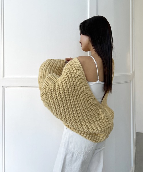 Olu.（オルドット）の「2wayローゲージカシュクールニット（ニット/セーター・レディース・オフホワイト/イエロー・FREE）」の6枚目の写真