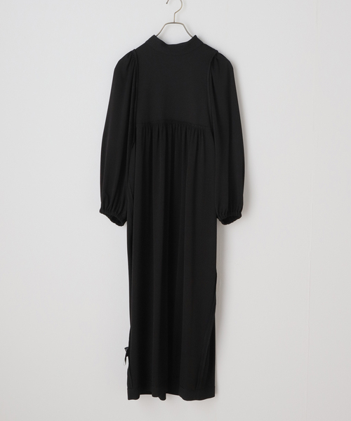 VERMEIL par iena（ヴェルメイユパーイエナ）の「《追加2》アセテートバックサテンジョーゼットワンピース（ワンピース・レディース・ブラック/ネイビー・FREE）」の21枚目の写真