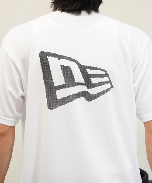 NEW ERA(ニューエラ)の「NEW ERA/ニューエラ 半袖Tシャツ UVケア 吸汗速乾 バックプリント 14121959/14121961(Tシャツ/カットソー・メンズ・ブラック/ホワイト・M/L/XL)」の9枚目の写真