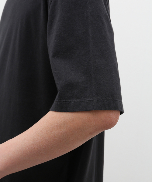 Maison Margiela(メゾンマルジェラ)の「【MAISON MARGIELA / メゾン マルジェラ】 Classic Plain T-Shirt(Tシャツ/カットソー・メンズ・ブラック系その他・LARGE/X-LARGE)」の4枚目の写真