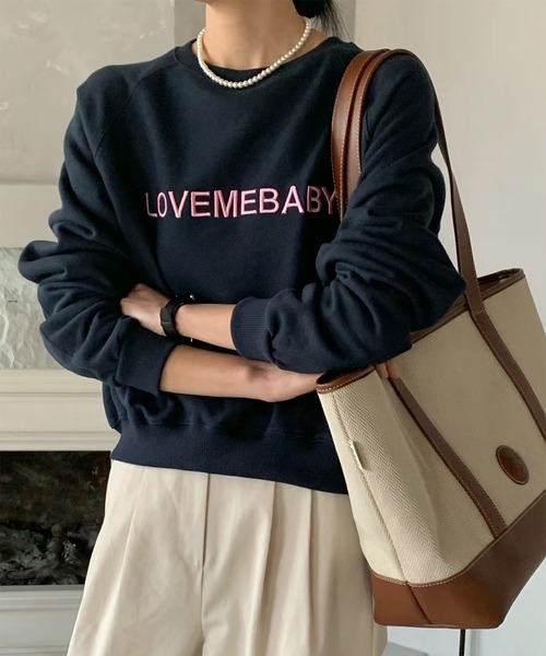 LYEON（リヨン）の「LOVEMEBABYロゴ刺繍裏毛スウェット（スウェット・レディース・グレー/ネイビー/ピンク・FREE）」の7枚目の写真