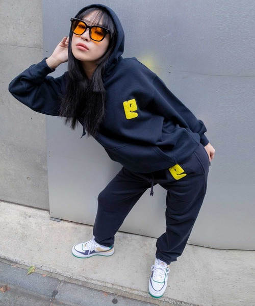 atmos pink（アトモスピンク）の「atmos pink Dance Festival Original Sweat Pants / アトモスピンク ダンス フェスティバル オリジナル スウェット パンツ（スウェットパンツ・レディース・ネイビー/ブラック/グレー・L/M）」の3枚目の写真