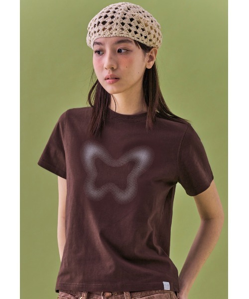 [EMIS] LETTERING RHINESTONE Tシャツ★新作・25SS★韓国★ EMIS] 25HS LETTERING RHINESTONE T-SHIRT (EMIS/Tシャツ