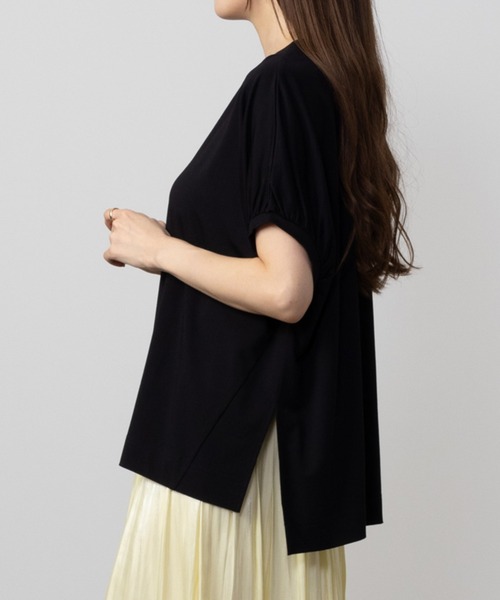 HusHusH(ハッシュアッシュ)の「HusHusH ハッシュアッシュ ドルマンチュニックプルオーバー(Tシャツ/カットソー・レディース・グレイッシュベージュ/サックスブルー/ブラック/チャコールグレー・L/M/S)」の8枚目の写真