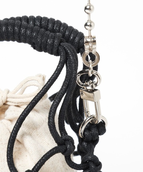 niko and...(ニコアンド)の「オリジナルマクラメビーズチェンジショルダーバッグ(ショルダーバッグ・レディース・アイボリー/ブラック・0)」の15枚目の写真