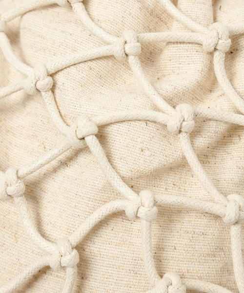 niko and...(ニコアンド)の「オリジナルマクラメビーズチェンジショルダーバッグ(ショルダーバッグ・レディース・アイボリー/ブラック・0)」の3枚目の写真