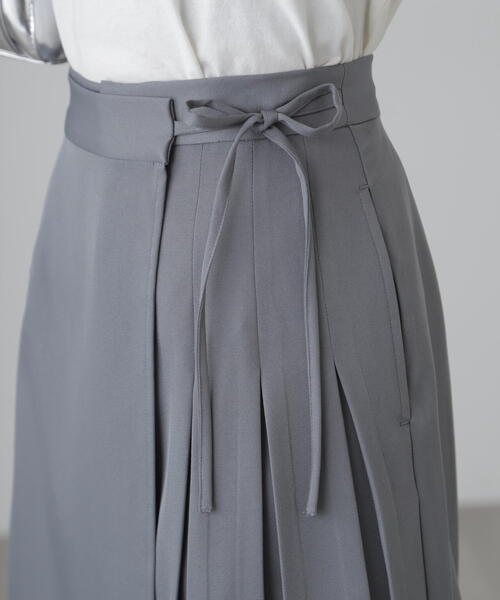 FREE'S MART（フリーズマート）の「◆サイドリボンラップスカートパンツ（スカート・レディース・ブラック/グレー/ベージュ・SMALL/MEDIUM）」の15枚目の写真
