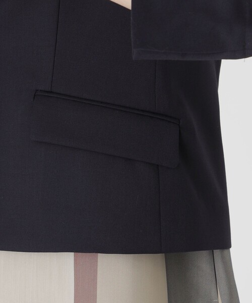 BLUE LABEL CRESTBRIDGE（ブルーレーベルクレストブリッジ）の