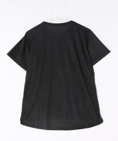 FILA(フィラ)の「【FILA/フィラ】レディースメッシュ半袖Tシャツ 速乾(Tシャツ/カットソー・レディース・グレー/ピンク/ブラック・X-LARGE/LARGE/MEDIUM)」の4枚目の写真