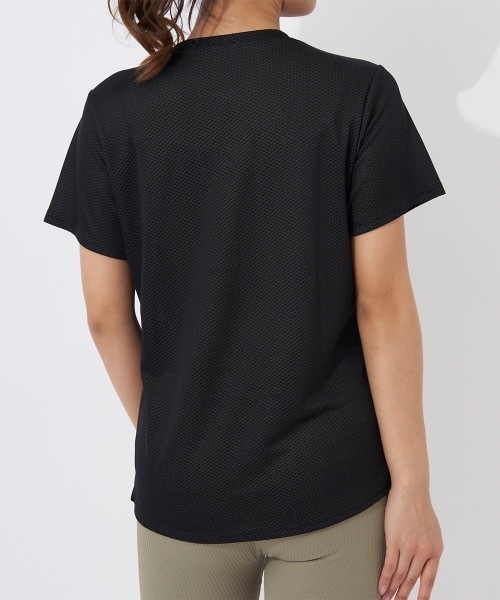 FILA(フィラ)の「【FILA/フィラ】レディースメッシュ半袖Tシャツ 速乾(Tシャツ/カットソー・レディース・グレー/ピンク/ブラック・X-LARGE/LARGE/MEDIUM)」の7枚目の写真
