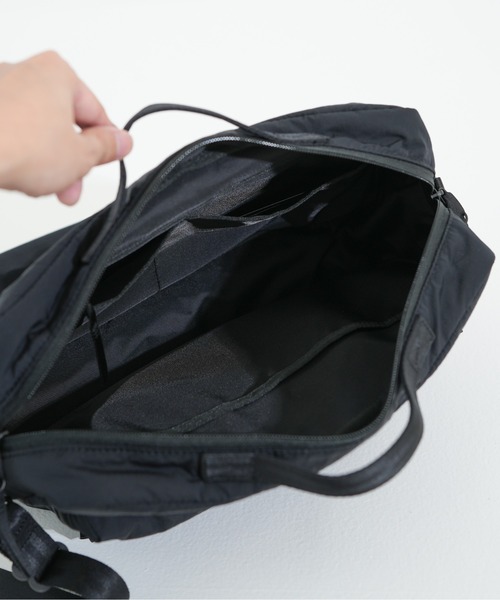 PORTER CLASSIC(ポータークラシック)の「【Porter Classic / ポータークラシック】 SHEEN NYLON NEWTON MINI BUSINESS SHOULDER BAG(ショルダーバッグ・メンズ・ブラック・FREE)」の13枚目の写真