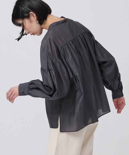 GALLEST(ギャレスト)の「◆シャインギャザーブラウス(シャツ/ブラウス・レディース・チャコールグレー/ベージュ/グリーン/ライトイエロー系・34/38)」の7枚目の写真