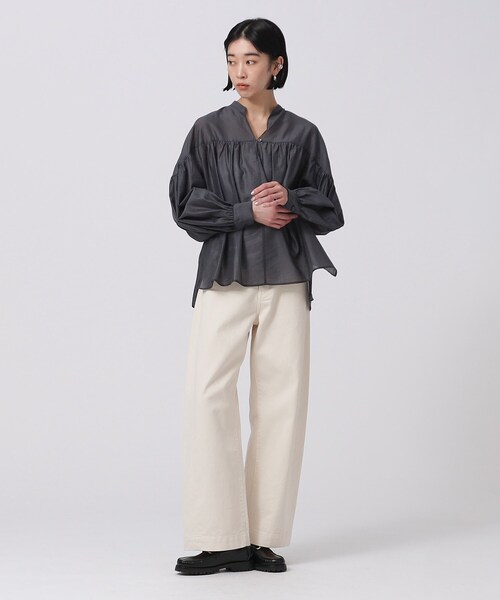 GALLEST(ギャレスト)の「◆シャインギャザーブラウス(シャツ/ブラウス・レディース・チャコールグレー/ベージュ/グリーン/ライトイエロー系・34/38)」の9枚目の写真