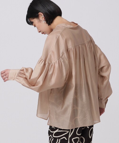 GALLEST(ギャレスト)の「◆シャインギャザーブラウス(シャツ/ブラウス・レディース・チャコールグレー/ベージュ/グリーン/ライトイエロー系・34/38)」の11枚目の写真