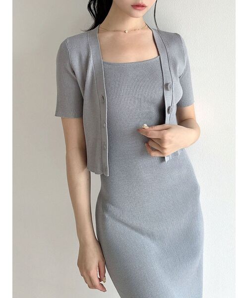 RESEXXY（リゼクシー）の「5分袖ショートカーディガン【セットアップ着用可能】（カーディガン/ボレロ・レディース・レッド/その他1/ブルー/ブラック・FREE）」の3枚目の写真