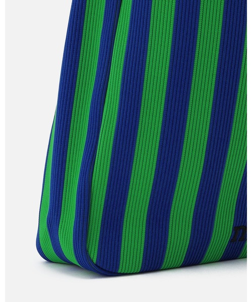 marimekko(マリメッコ)の「Merirosvo / Knitted Bag Large shoulder bag(ショルダーバッグ・レディース・グリーン・FREE)」の5枚目の写真