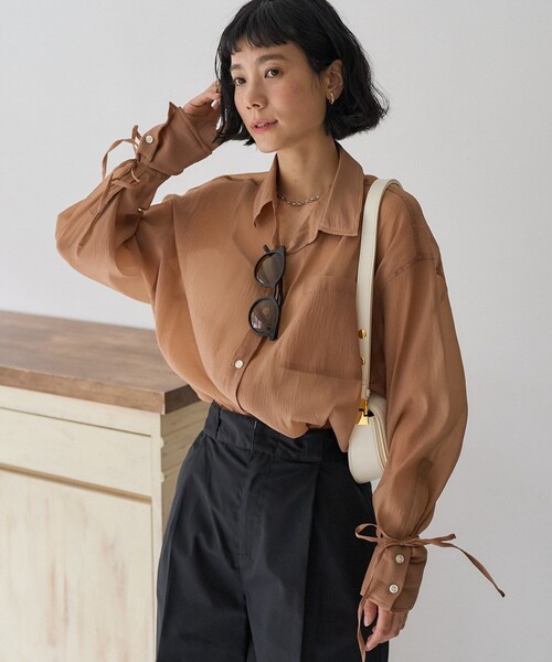 FREAK'S STORE（フリークスストア）の「シアーワッシャーシャツ/袖リボン シアーシャツ（シャツ/ブラウス・レディース・ピンク/ブラウン/ブラック/オフホワイト・ﾌﾘ-）」の11枚目の写真