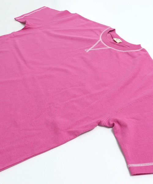 JAM & LINK(ジャムアンドリンク)の「綿100% 配色ステッチ ワイドシルエット 半袖Tシャツ(Tシャツ/カットソー・メンズ・パープル/グリーン/ターコイズブルー/ネイビー/ピンク/ホワイト/オートミール/ブラック/マスタード/レッド・L/S/M)」の20枚目の写真