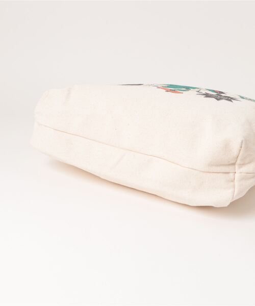 UP START（アップスタート）の「VISION ヴィジョン ロゴ ショルダーバッグ トートバック ストリート 大人カジュアル（ショルダーバッグ・メンズ・ホワイト系その他3/ホワイト系その他2/ホワイト系その他4/ホワイト系その他・FREE）」の6枚目の写真