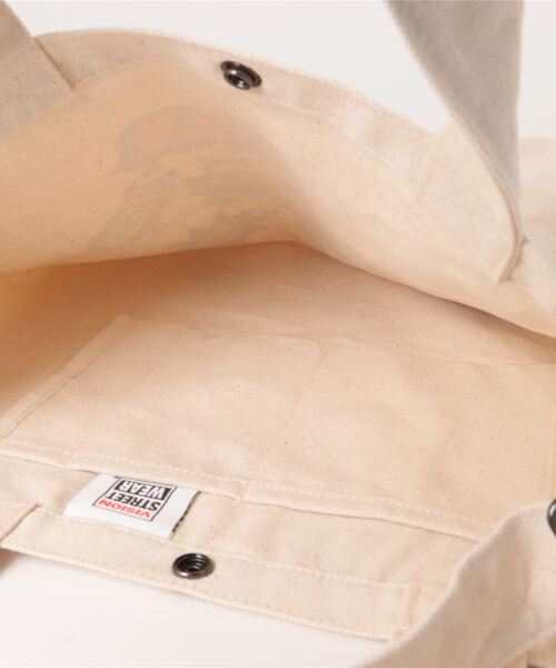 UP START（アップスタート）の「VISION ヴィジョン ロゴ ショルダーバッグ トートバック ストリート 大人カジュアル（ショルダーバッグ・メンズ・ホワイト系その他3/ホワイト系その他2/ホワイト系その他4/ホワイト系その他・FREE）」の7枚目の写真