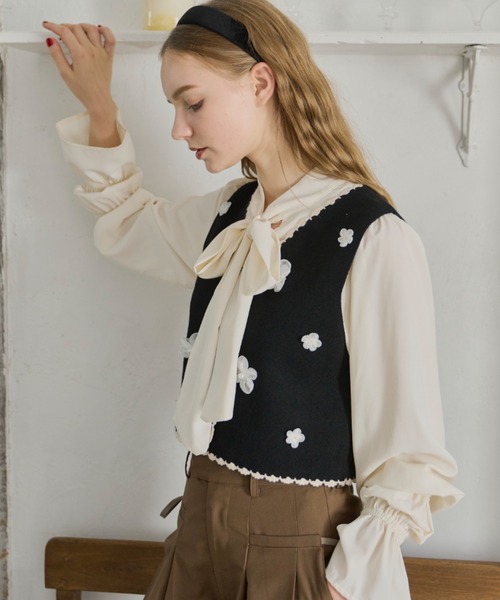 Sunflower knit vest サンフラワー ニットベスト Mサイズ 2025年最新】sunFLOWER ニットベストの人気アイテム - メルカリ