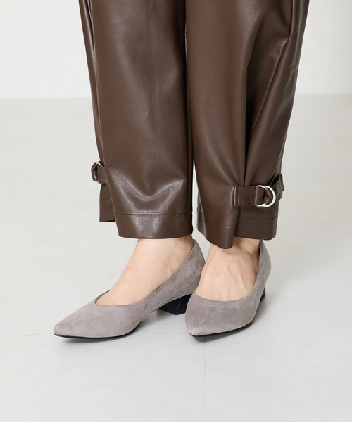 WA ORiental TRaffic（ダブルエーオリエンタルトラフィック）の「バイカラーポインテッドトゥパンプス 42302（パンプス・レディース・ブラック/グレー/グリーン・36/35/34/33/43/42/41/40/39/38/37）」の14枚目の写真