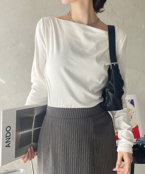 Ada.(エイダ)の「ワンショル 長袖Tシャツ(Tシャツ/カットソー・レディース・チャコール/ブラック/オフホワイト・FREE)」の8枚目の写真