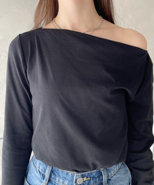 Ada.(エイダ)の「ワンショル 長袖Tシャツ(Tシャツ/カットソー・レディース・チャコール/ブラック/オフホワイト・FREE)」の18枚目の写真
