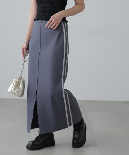 FREE'S MART（フリーズマート）の「◆サイドラインスリットナロースカート（スカート・レディース・グレー/ネイビー・SMALL/MEDIUM）」の4枚目の写真