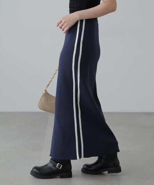 FREE'S MART（フリーズマート）の「◆サイドラインスリットナロースカート（スカート・レディース・グレー/ネイビー・SMALL/MEDIUM）」の15枚目の写真