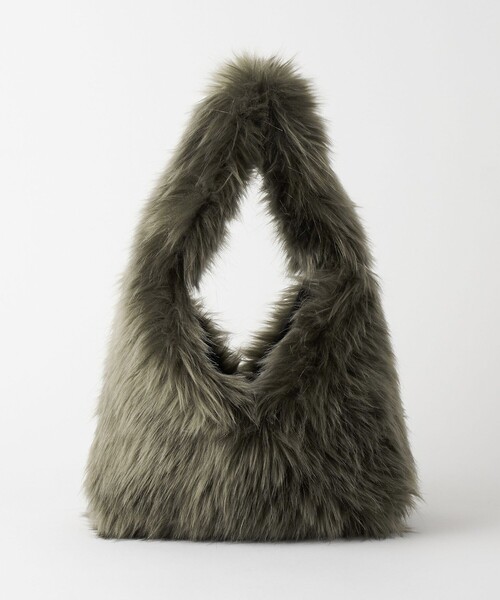 LE VERNIS（ル・ベルニ）の「＜LE VERNIS＞フェイクファー バッグ（トートバッグ・レディース・ベージュ/オリーブ・FREE）」の16枚目の写真