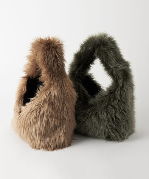 LE VERNIS（ル・ベルニ）の「＜LE VERNIS＞フェイクファー バッグ（トートバッグ・レディース・ベージュ/オリーブ・FREE）」の21枚目の写真