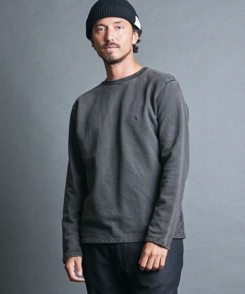 Magine(マージン)の「CTN PIGMENT DYED EMBROIDERY SWEAT L/S:ピグメント染め 刺繍入りスウェット ロングスリーブ(スウェット・メンズ・ブラック・48/46/44)」の12枚目の写真
