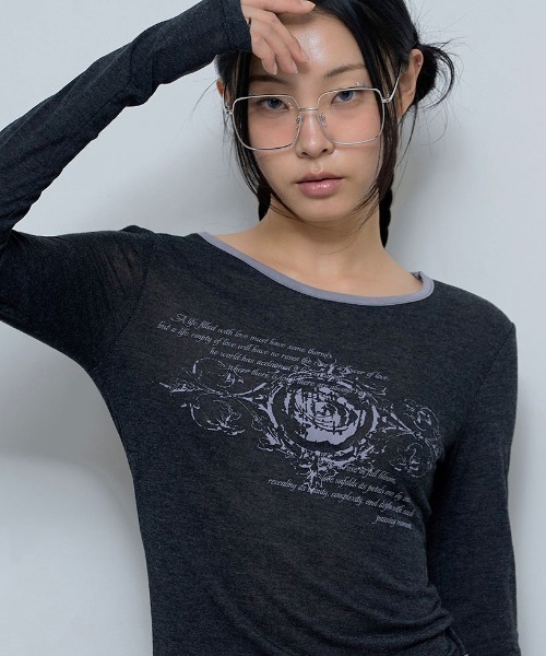 FANCY CLUB(ファンシークラブ)の「A'GEM/9 × .kom 『 FANCY CLUB/ファンシークラブ』 ROSE SHEER LONG SLEEVE/ローズシアーロングスリーブ(Tシャツ/カットソー・レディース・パープル/チャコールグレー/ライトグレー・FREE)」の2枚目の写真
