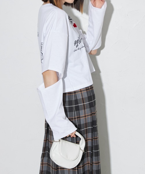 deux amour(ドゥーザムール)の「ハートロゴロングTシャツ(Tシャツ/カットソー・レディース・チャコールグレー/ホワイト・FREE)」の8枚目の写真