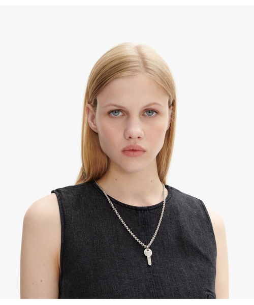 A.P.C.(アーペーセー)の「COLLIER CLEF(ネックレス・メンズ・シルバー・ONESIZE)」の3枚目の写真