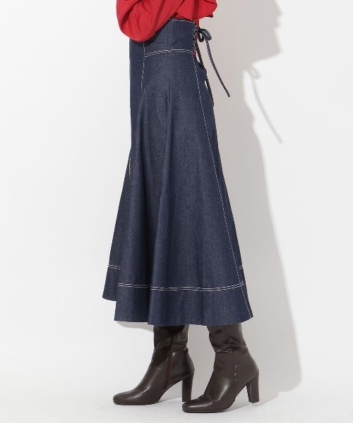 AND COUTURE（アンドクチュール）の「フロントジップデニムスカート（スカート・レディース・ブラック/ネイビー・SMALL/MEDIUM）」の12枚目の写真